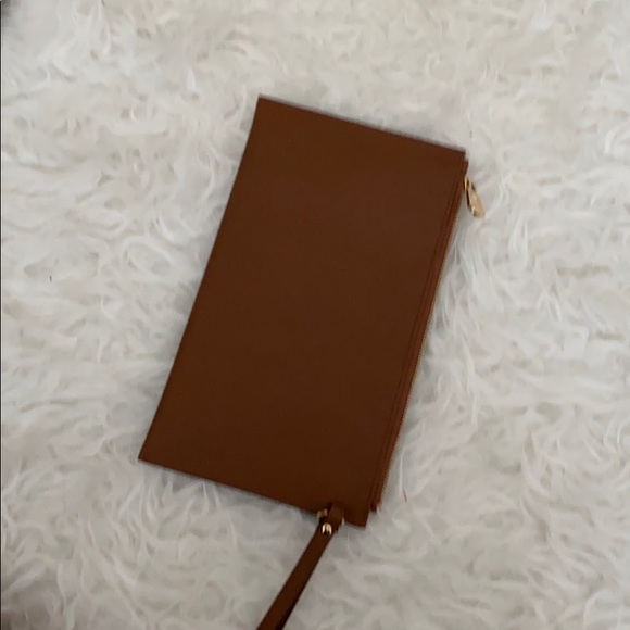 Brand New Michael Kors clutch - Picture 4 of 5